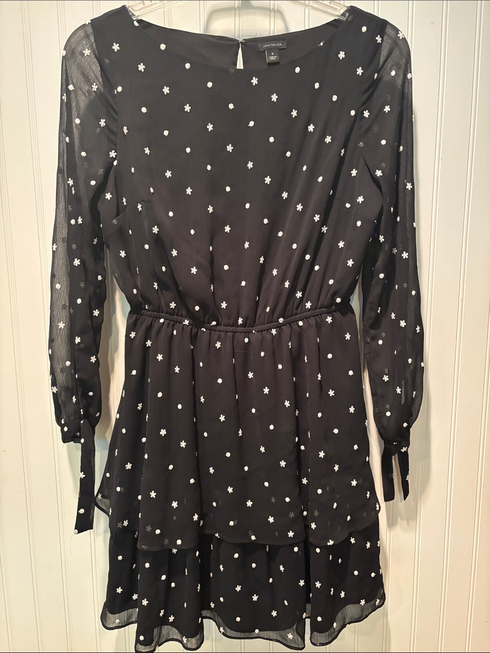 Black Floral Dot Long-Sleeve Tiered Dress